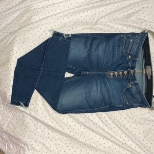 Like new, Torrid, premium stretch, Bombshell Skinny jeans